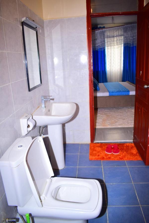 Great House Bnb Near Jkia 奈洛比 外观 照片