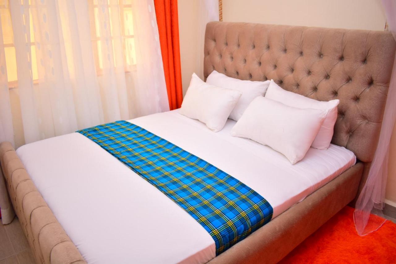 Great House Bnb Near Jkia 奈洛比 外观 照片