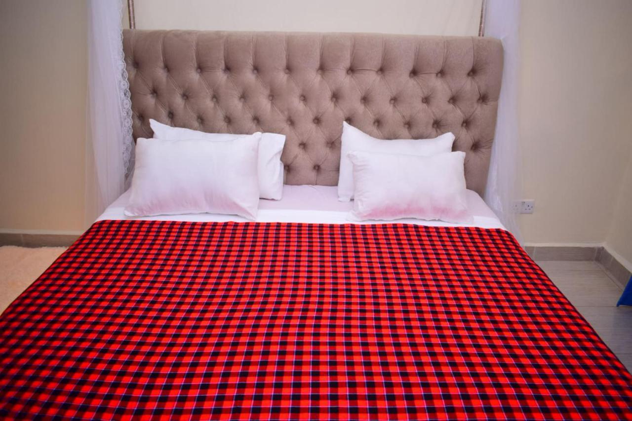 Great House Bnb Near Jkia 奈洛比 外观 照片