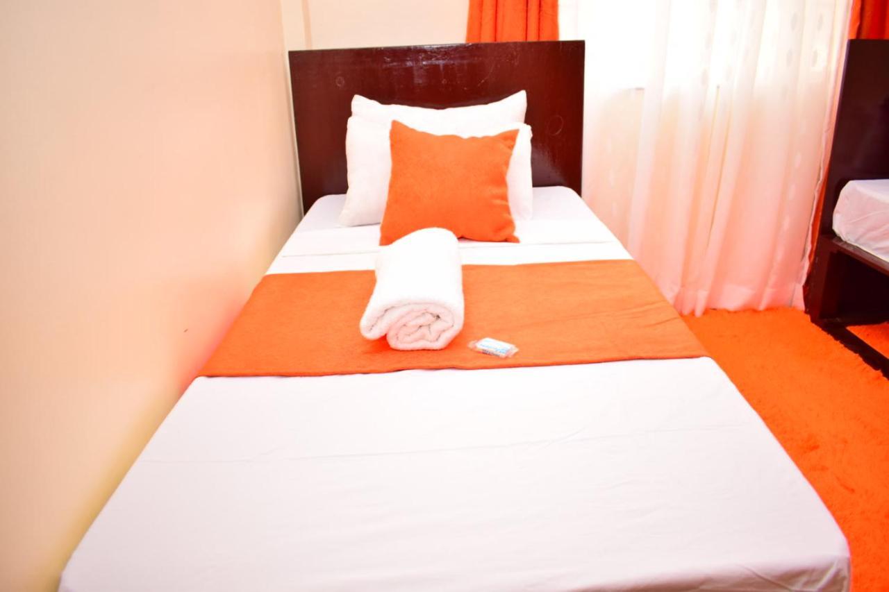 Great House Bnb Near Jkia 奈洛比 外观 照片